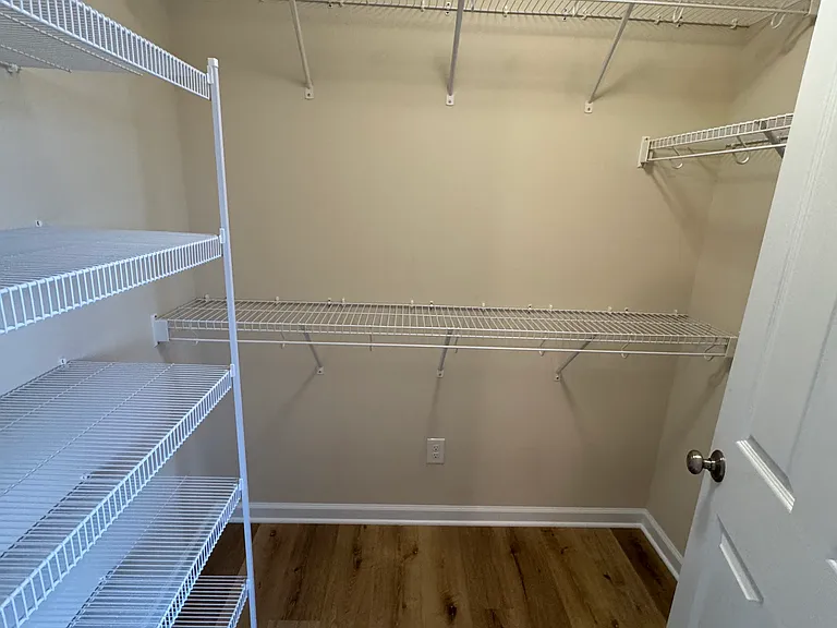 2640 Watson Dr — Photo 11