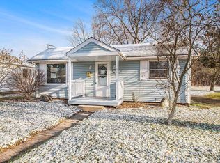 1013 Harrison St, Walkerton, IN 46574