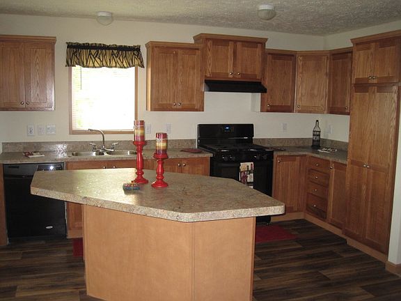 5th image of 107 Mowerson Dr