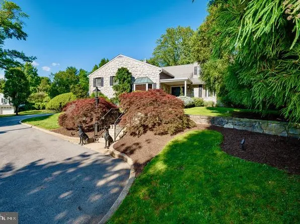 405 Boxwood Rd, Bryn Mawr, PA 19010