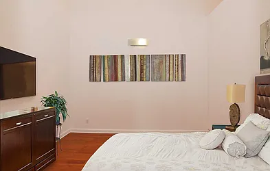 Rented by Nest Seekers International