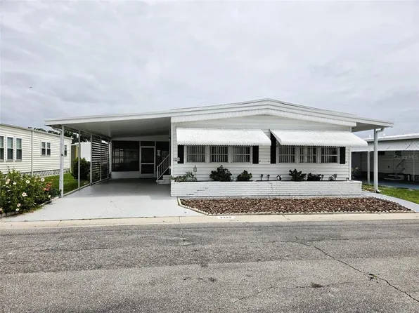 3329 Oakwood Blvd S, Sarasota, FL 34237