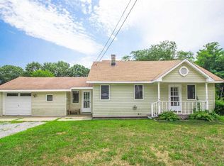 490 Moriches Middle Island Rd, Manorville, NY 11949