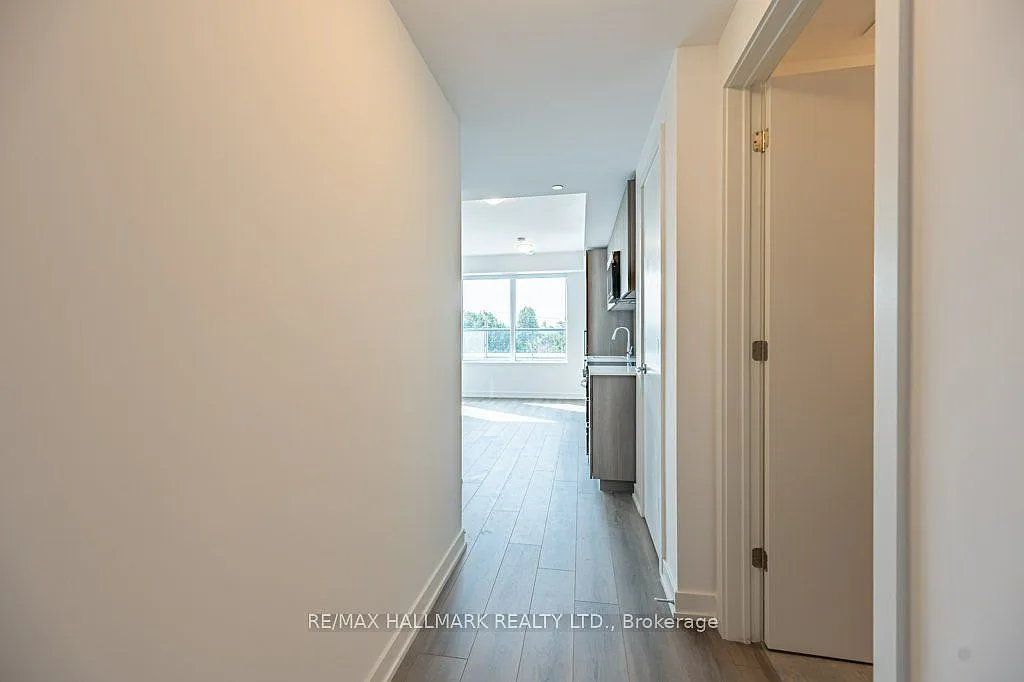 1 bed, $2,000 — Photo 4
