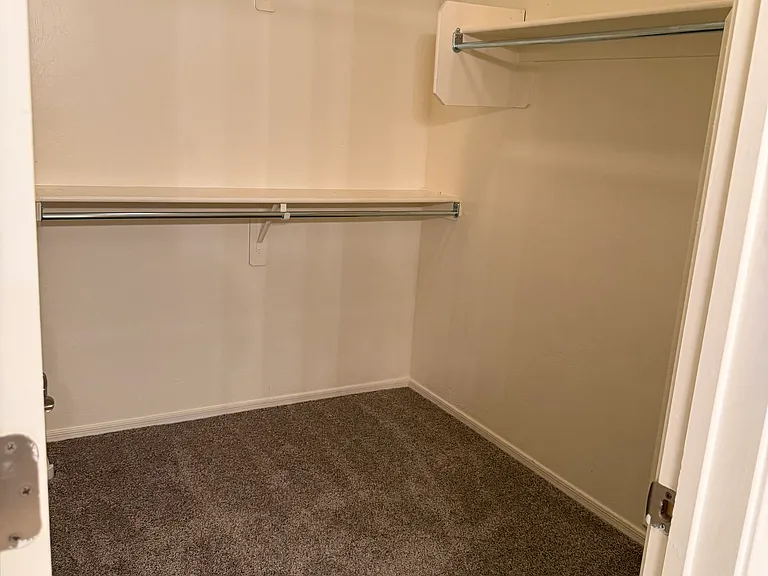 331 E Refuge Loop — Photo 14