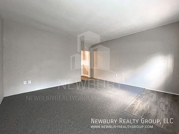 4th image of 11 South St