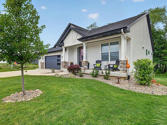 3rd image of 10597 Sharon Lee Ln #88