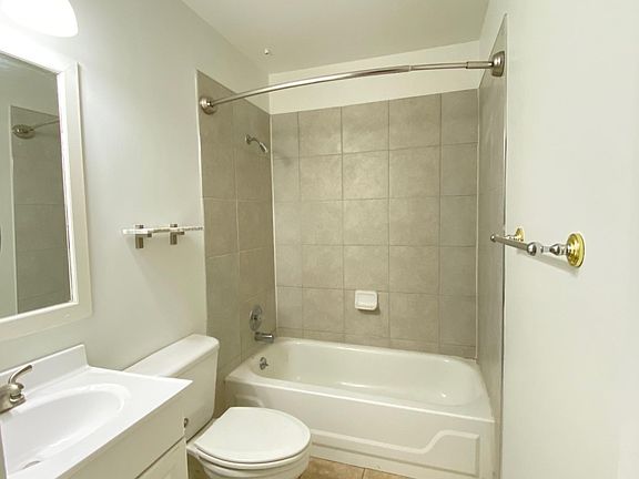 3rd image of 402 N Laurelwood Dr #1