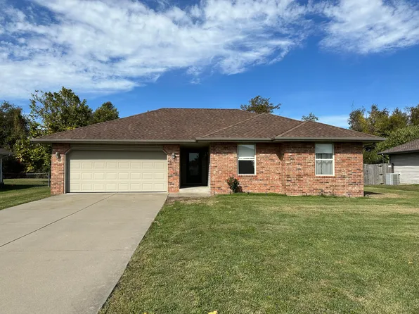 851 S Natalie Avenue, Springfield, MO 65802