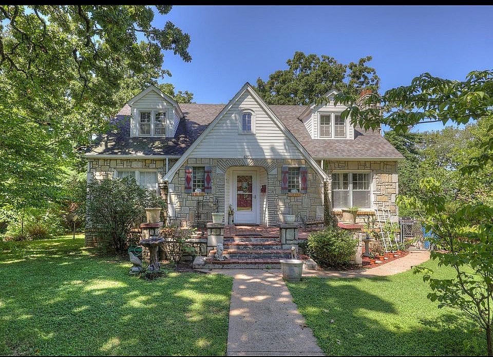 1st image of 620 Oak Ridge Dr