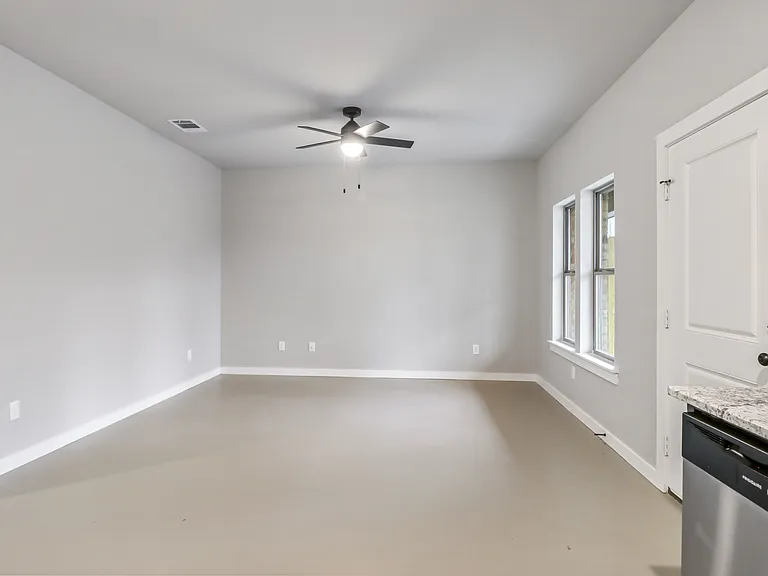 11000 County Road 152 W #203 — Photo 6