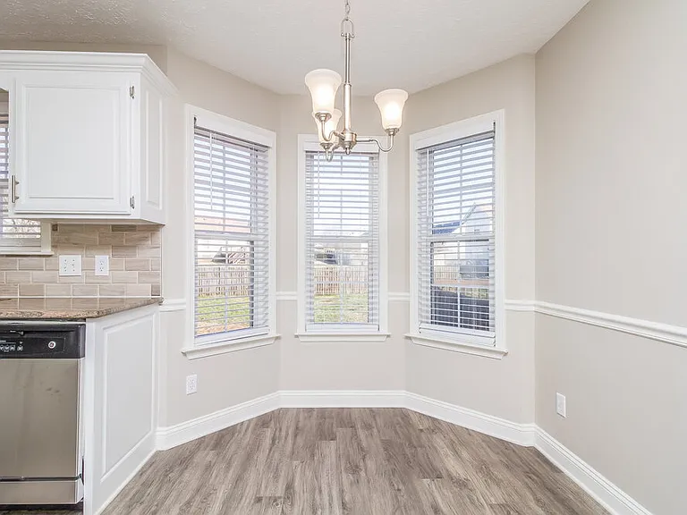 713 Almondwood Pl — Photo 5