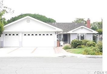 2nd image of 1271 Bryant Pl