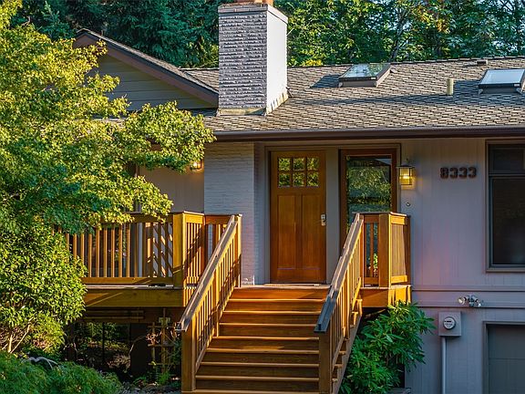 3rd image of 8333 Woodbrook Lane