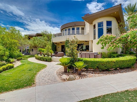 2nd image of 9720 Highridge Dr
