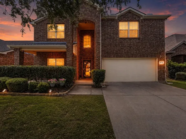 8716 Sierra Trl, Aubrey, TX 76227