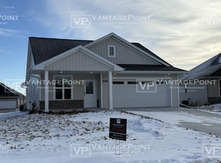 N9320 Gemstone Ct, Appleton, WI 54915