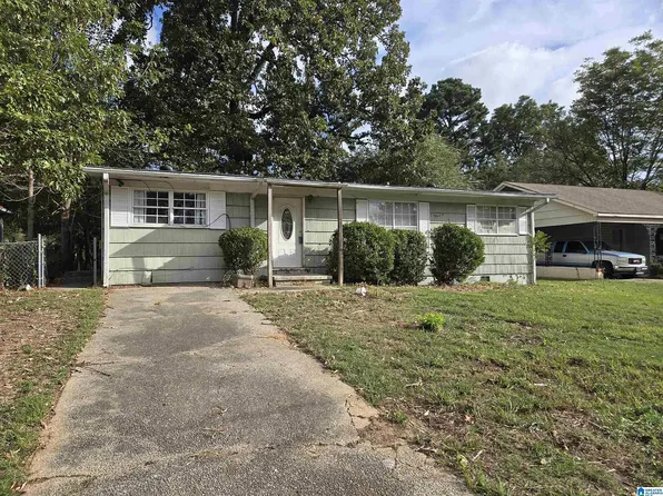 1117 Carol Cir, Midfield, AL 35228