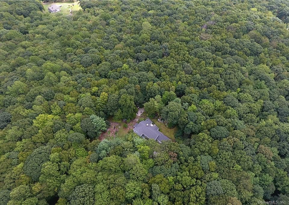 81 Old County Rd Higganum, CT, 06441 Apartments for Rent Zillow