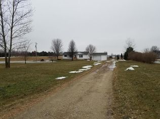 4022 Sheard Rd, Kansasville, WI 53139