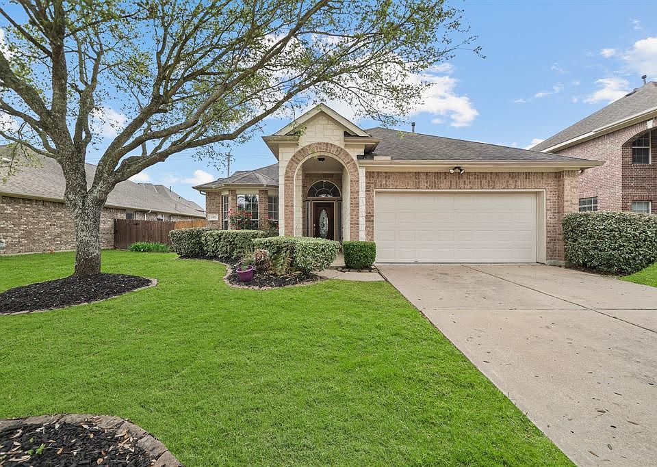 1st image of 3312 Cactus Heights Ln