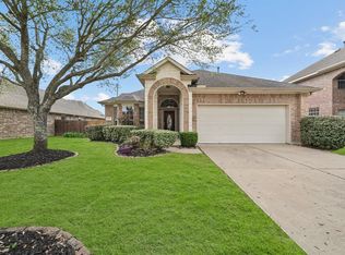 3312 Cactus Heights Ln, Pearland, TX 77581