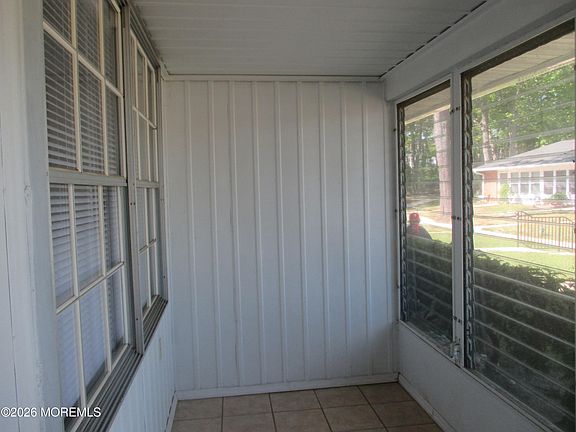 2nd image of 829A Balmoral Ct #1001