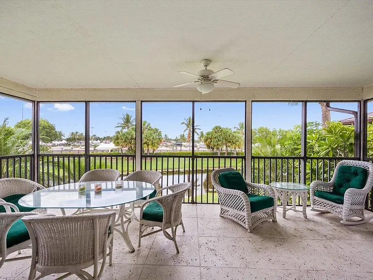 2835 Polo Island Dr #H202 — Photo 31