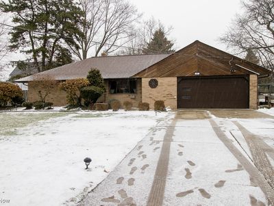 467 Karl Dr, Richmond Heights, OH, 44143