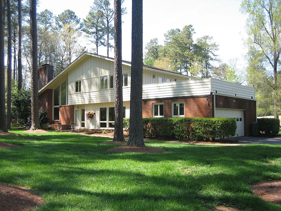 Front Yard View