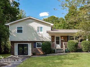 3260 Uvalde Ln NW, Huntsville, AL 35810