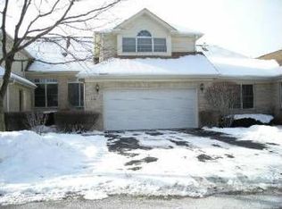 1916 Ivy Ln, Glenview, IL
