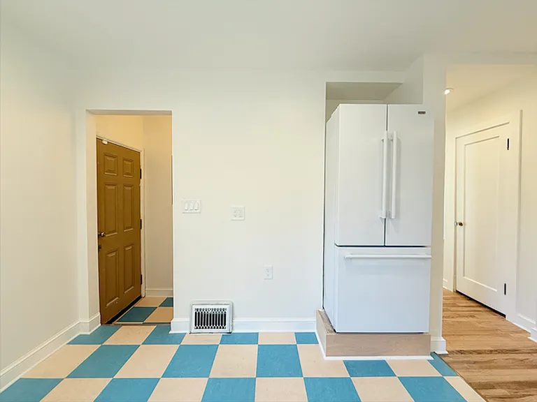 262 E Browning Ave — Photo 7