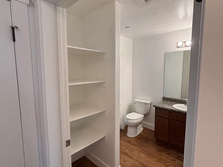 269 E Main St #B — Photo 6