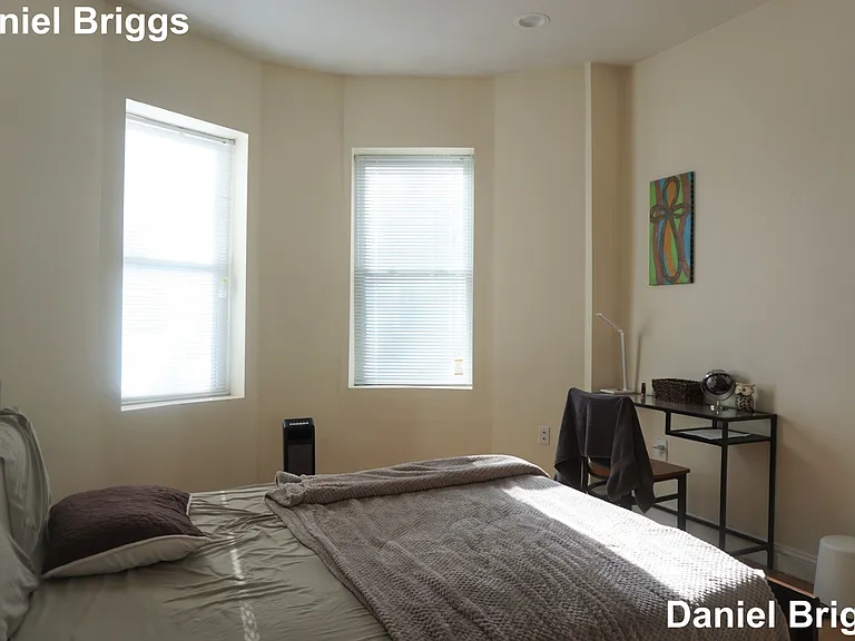 1801 Beacon St #4 — Photo 11