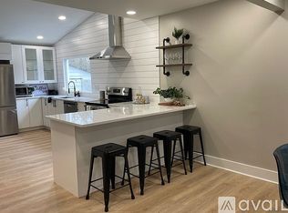 117 Cheek St, Carrboro, NC 27510