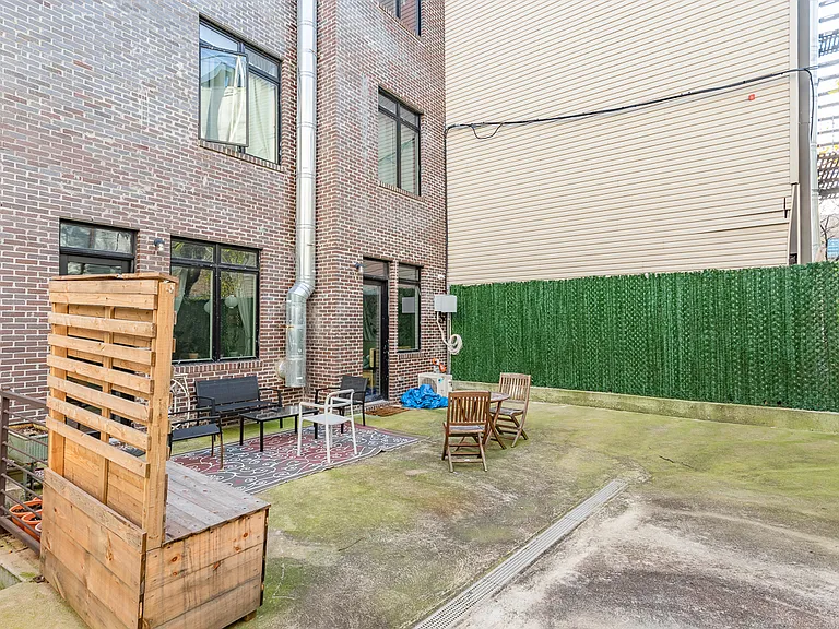 1303 Greene Ave #4A — Photo 17
