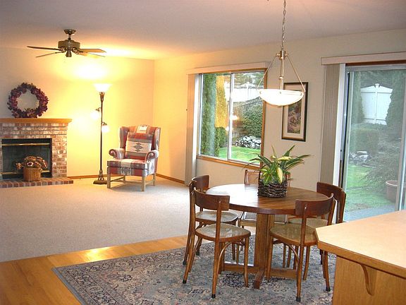 Huge family room with gas fireplace