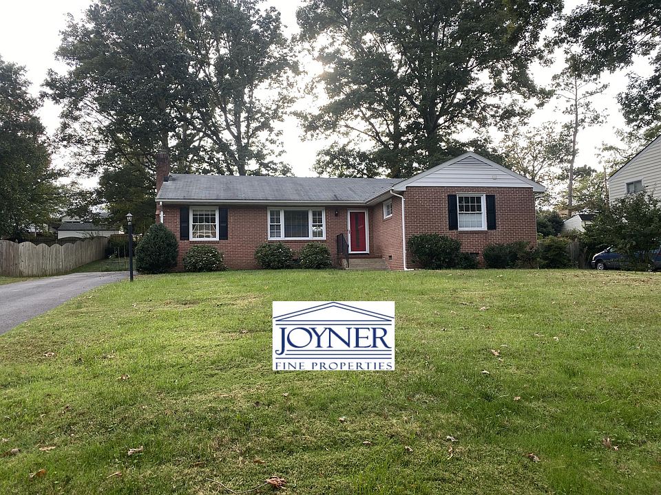 1st image of 9407 Wyndhurst Dr