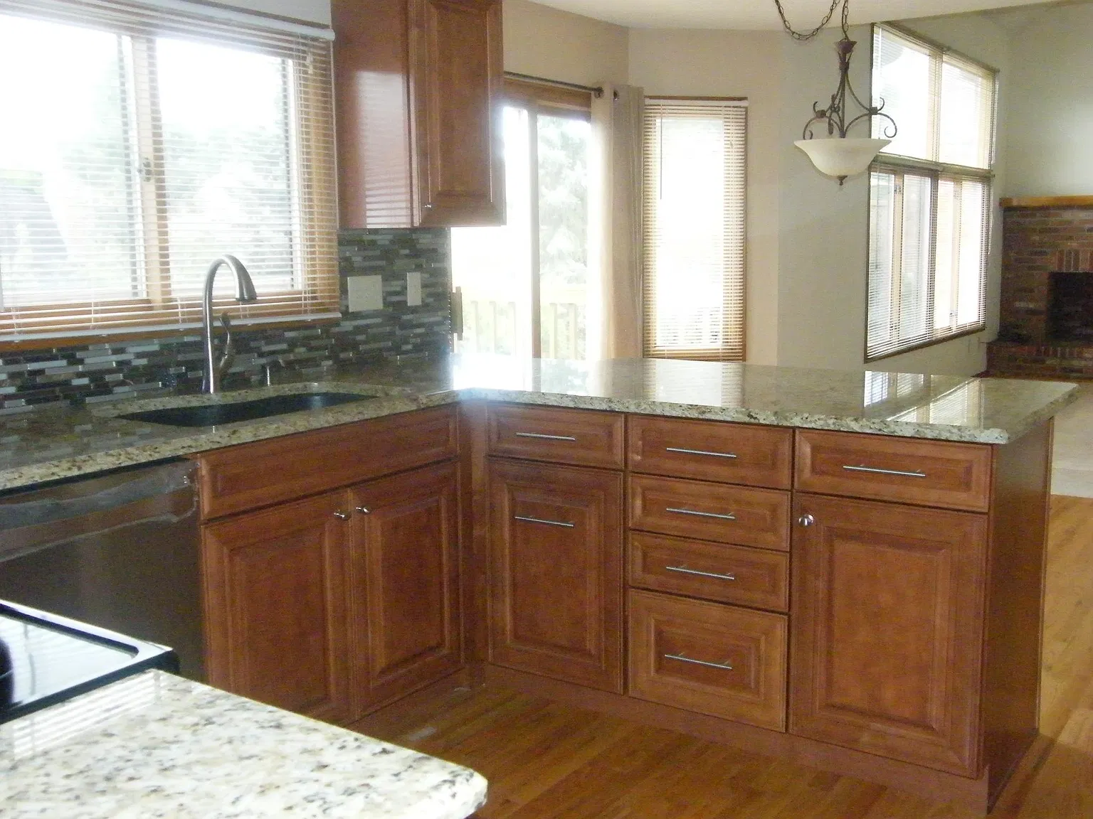 175 Willowleaf Dr — Photo 3