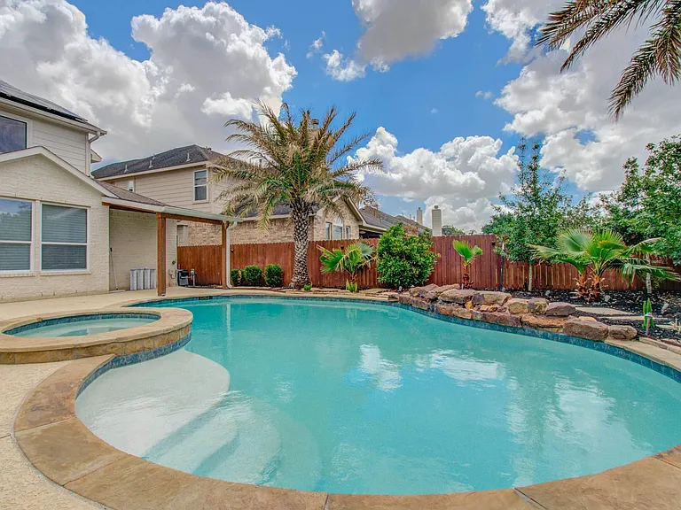 1510 Lake Grayson Dr — Photo 45