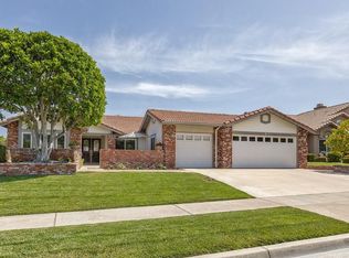 805 Sugar Maple Ln, Corona, CA 92881