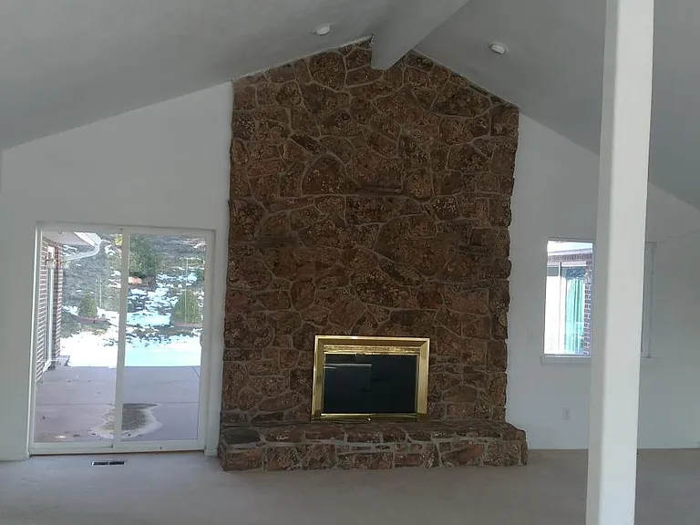 LIVING ROOM FIREPLACE