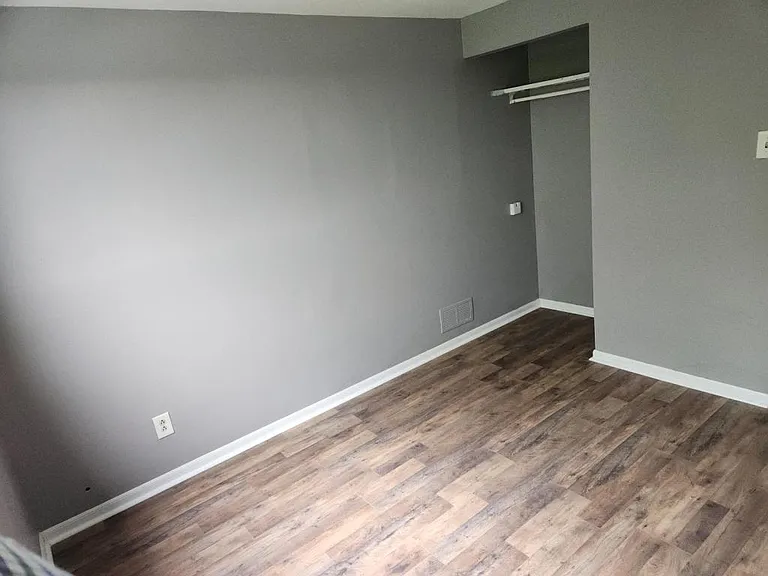 325 Palma St — Photo 5