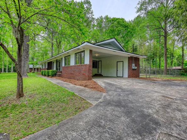 555 Joy St, Jackson, GA 30233