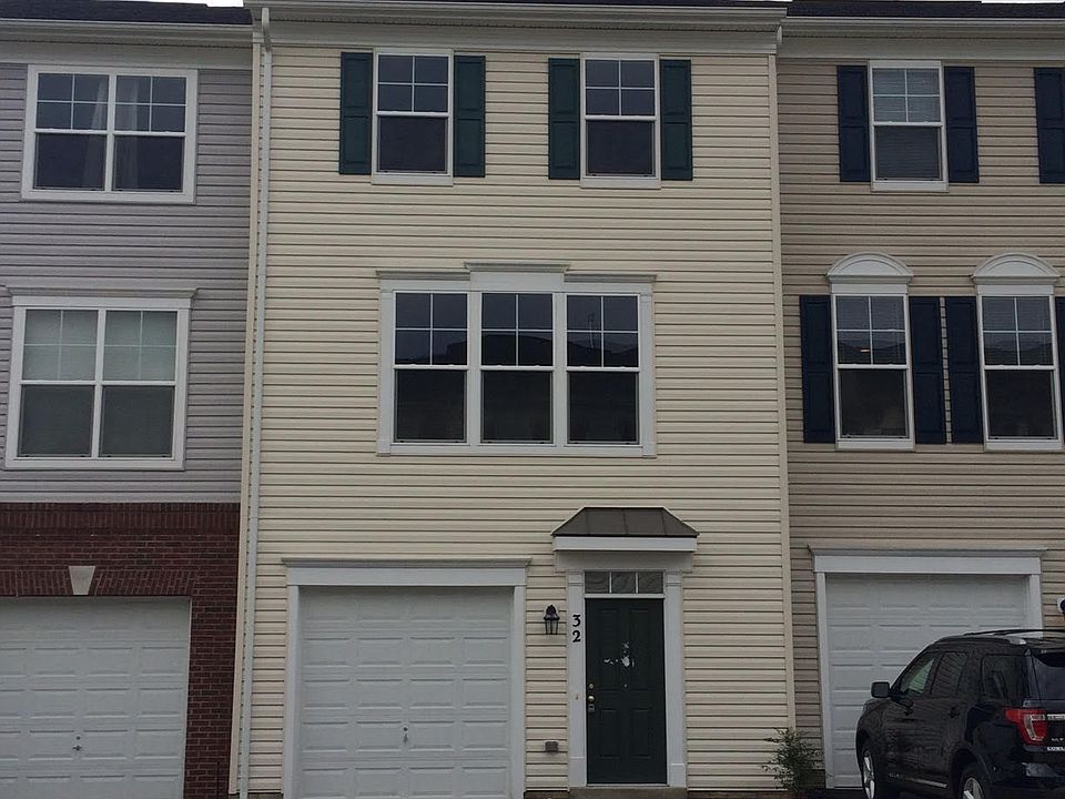 1st image of 32 Rapidan Dr
