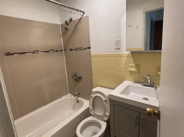 207 48th Street image 2 of 5