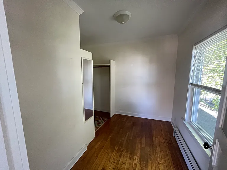 103 E Main St #B — Photo 10