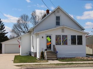 2218 Jackson St, Two Rivers, WI 54241