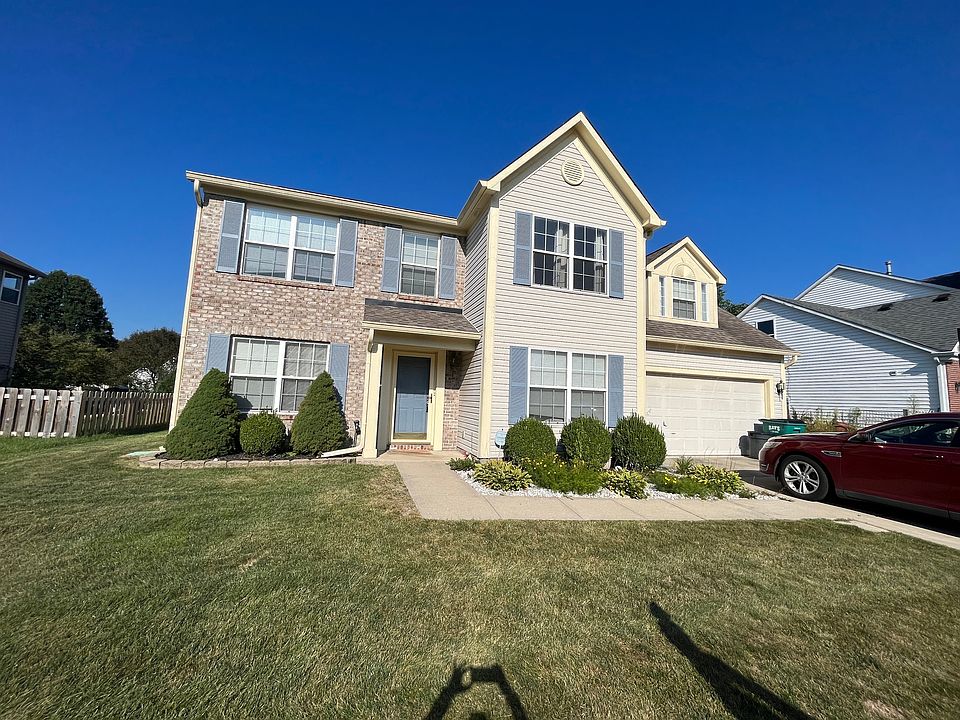 1st image of 384 Autumn Springs Dr
